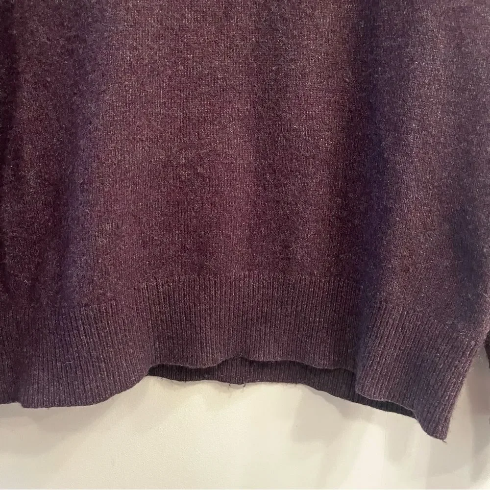 Banana Republic Filpucci Men’s Merino Wool Crewneck Sweater Sz L Purple and Grey